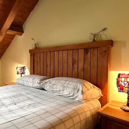 El Raconet D'espot - L'amfitriona Apartment